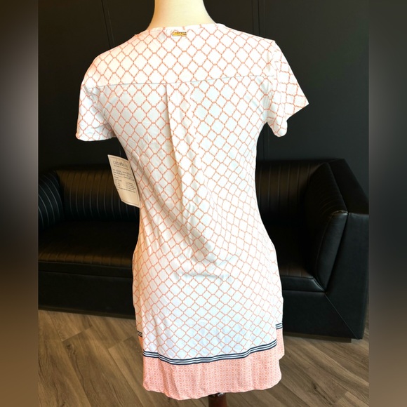 Short sleeve sporty easy dress! - Picture 8 of 8